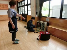 多目的ホールガスストーブの修理