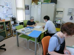 多目的ホールガスストーブの修理の打合せ